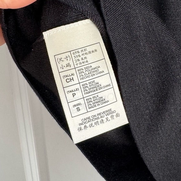 NWT Max Studio Black Bodycon Split Sleeve Knit Top Silk Blend Stretch Blouse Sm - Picture 8 of 9